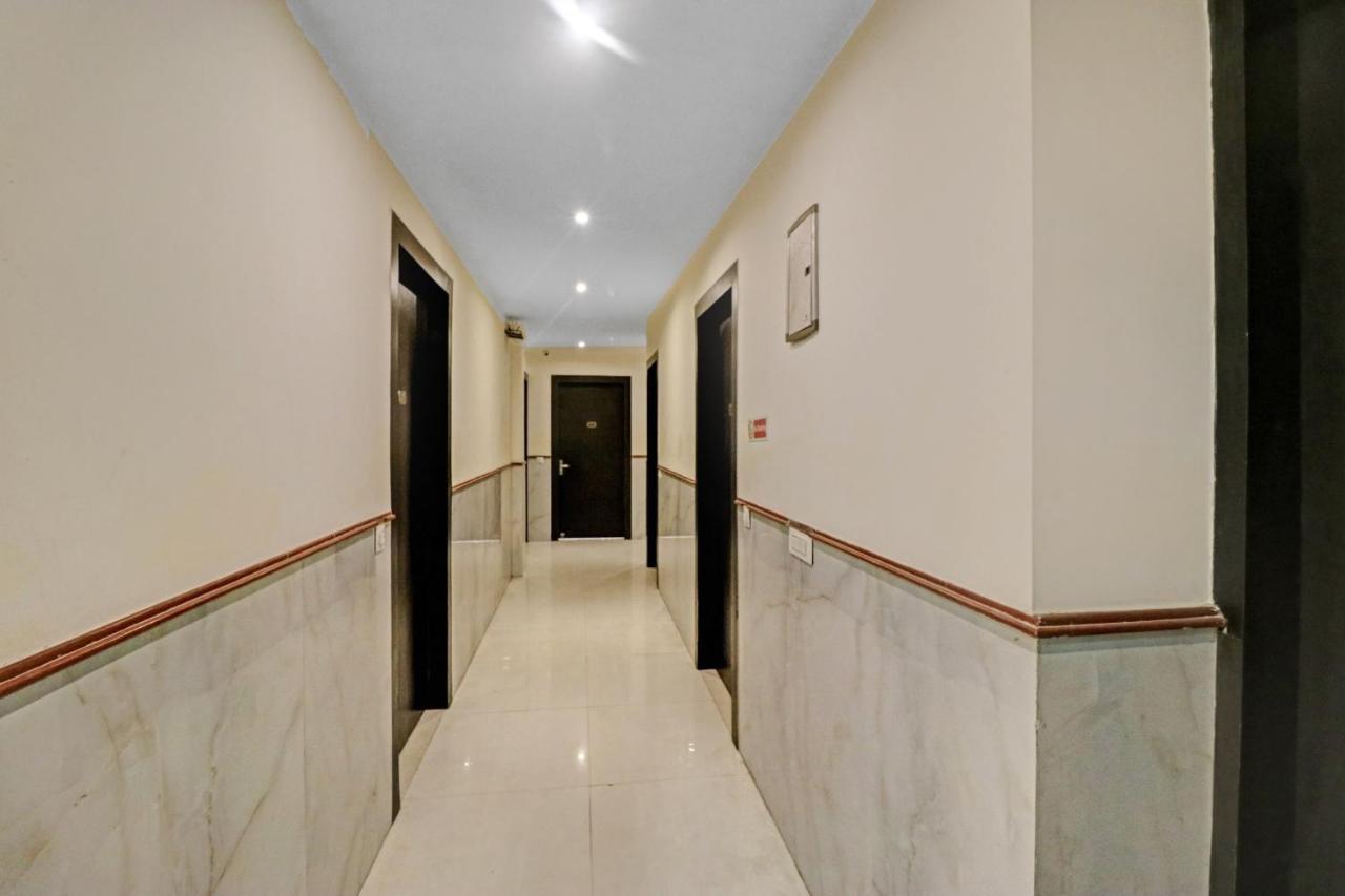 Oyo 23368 Boutique Hotel Paragon New Delhi Exterior foto