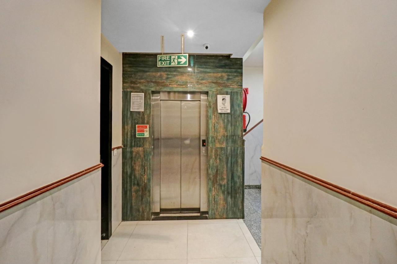 Oyo 23368 Boutique Hotel Paragon New Delhi Exterior foto