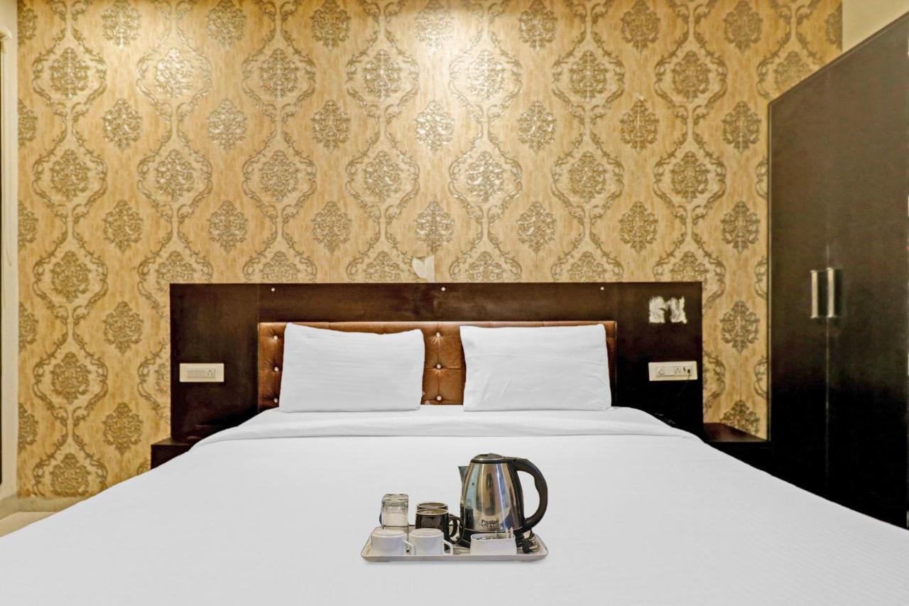 Oyo 23368 Boutique Hotel Paragon New Delhi Exterior foto