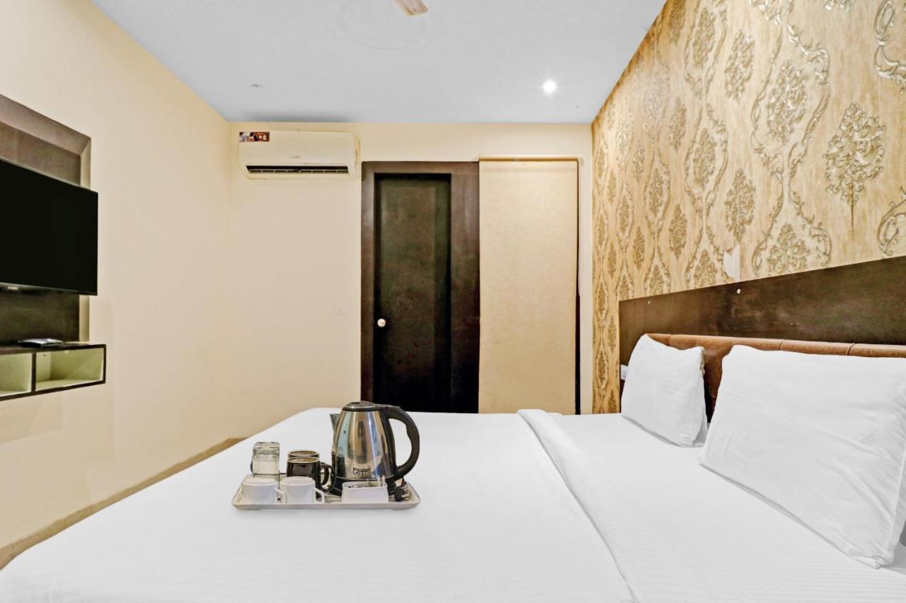Oyo 23368 Boutique Hotel Paragon New Delhi Exterior foto
