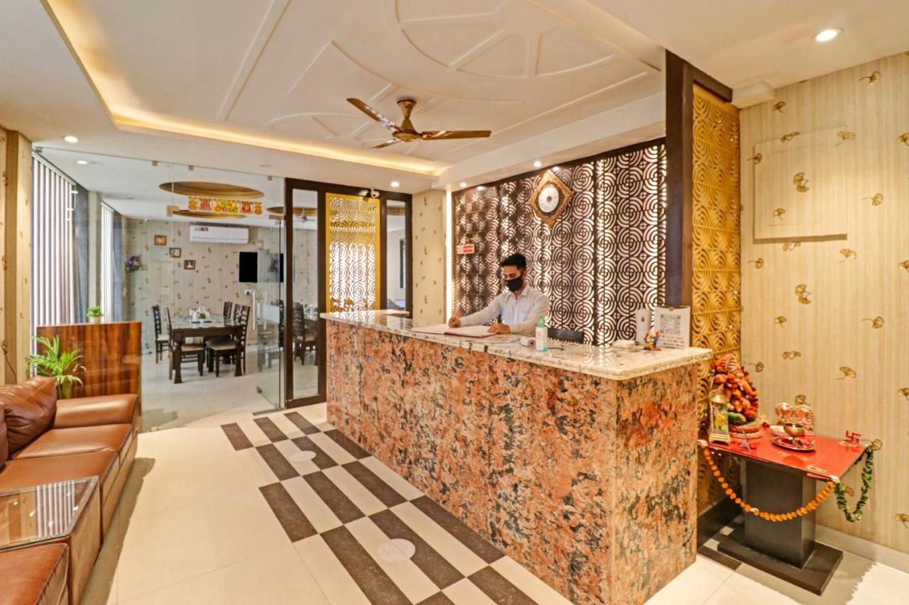 Oyo 23368 Boutique Hotel Paragon New Delhi Exterior foto